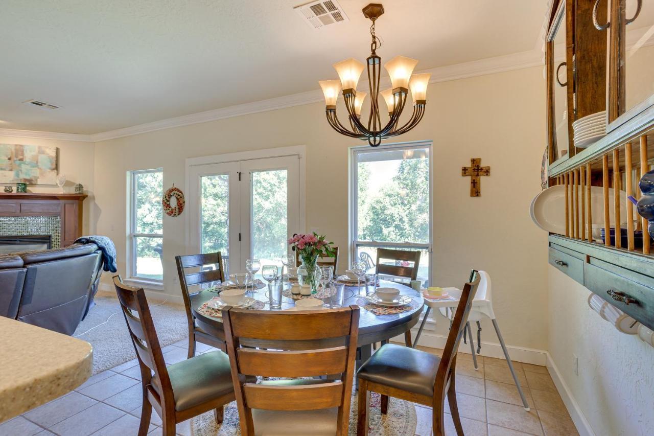 Quaint Noble Home 6 Mi To University Of Oklahoma! Norman Luaran gambar