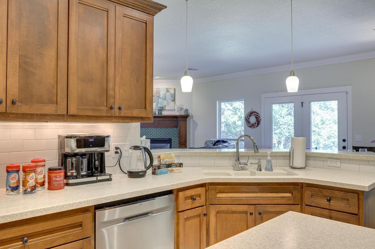 Quaint Noble Home 6 Mi To University Of Oklahoma! Norman Luaran gambar