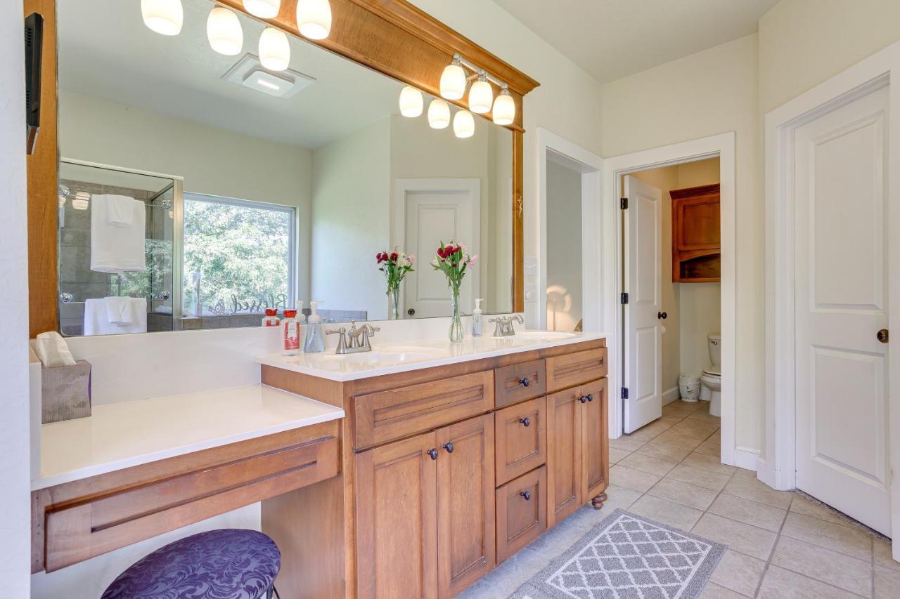 Quaint Noble Home 6 Mi To University Of Oklahoma! Norman Luaran gambar