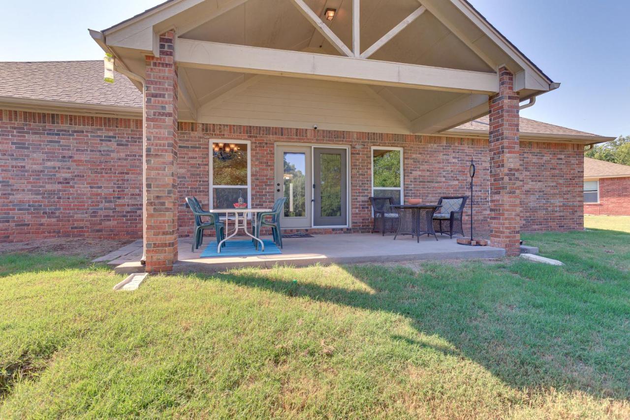 Quaint Noble Home 6 Mi To University Of Oklahoma! Norman Luaran gambar