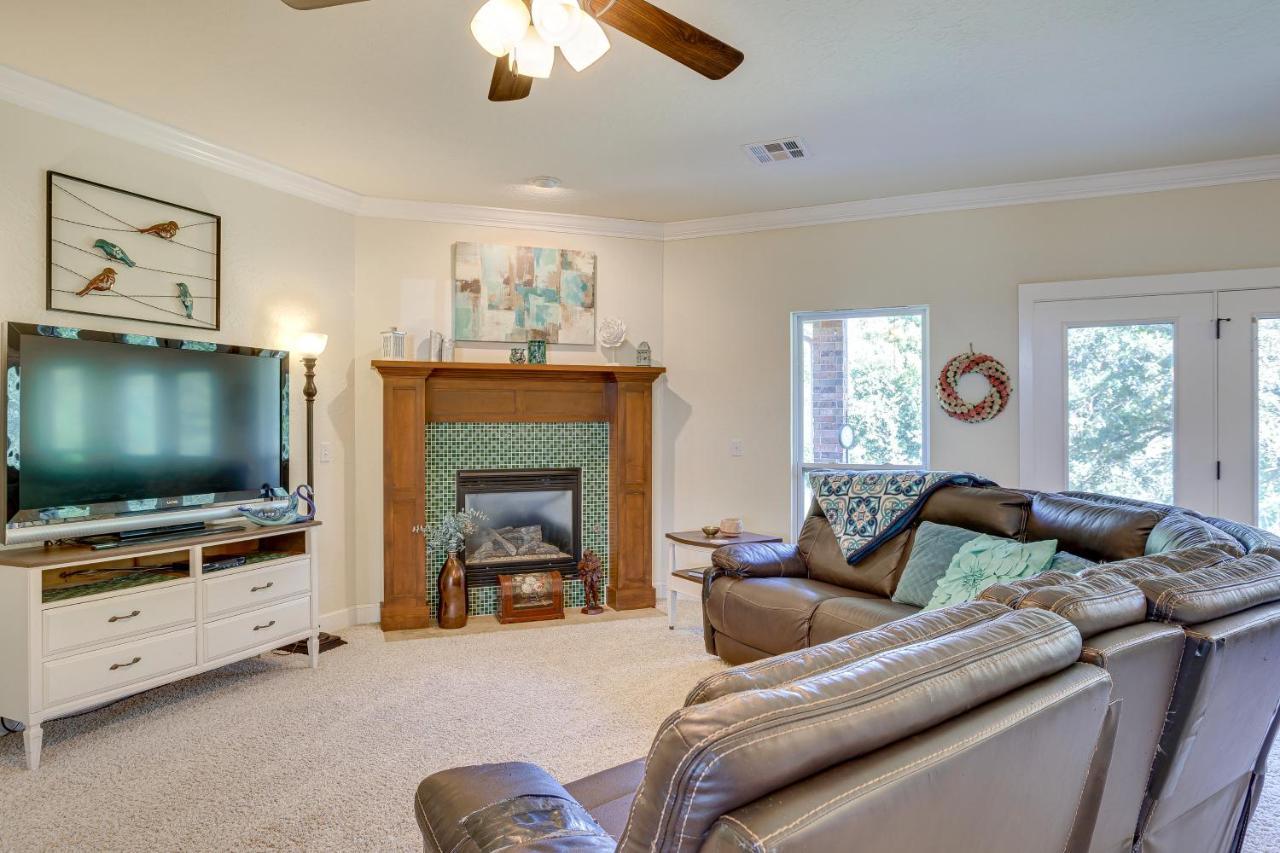 Quaint Noble Home 6 Mi To University Of Oklahoma! Norman Luaran gambar
